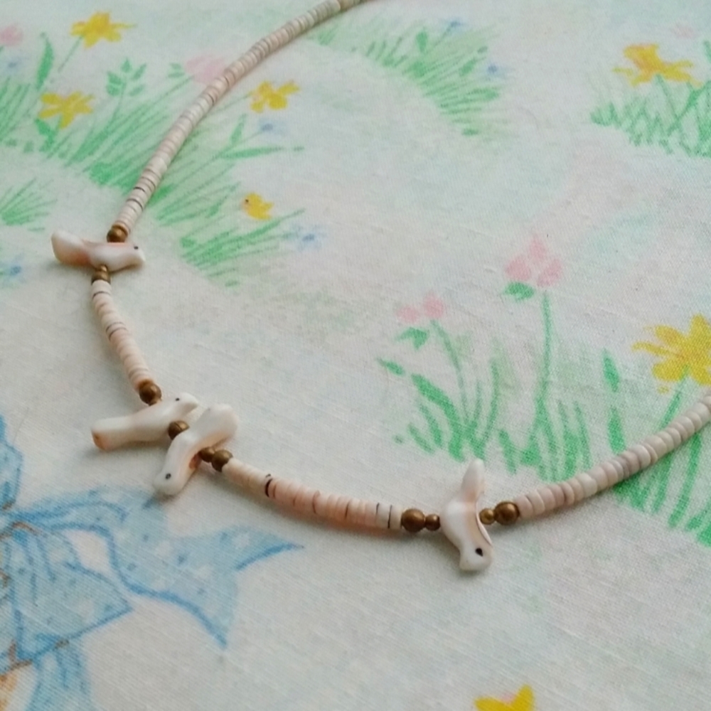 Vintage Heishi Bird Fetish Necklace